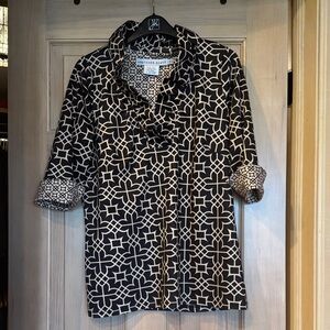 Gretchen Scott Designs Black and White Geometric Button-Front Shirt